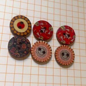 Delightful Designs Vintage-y Wooden Buttons